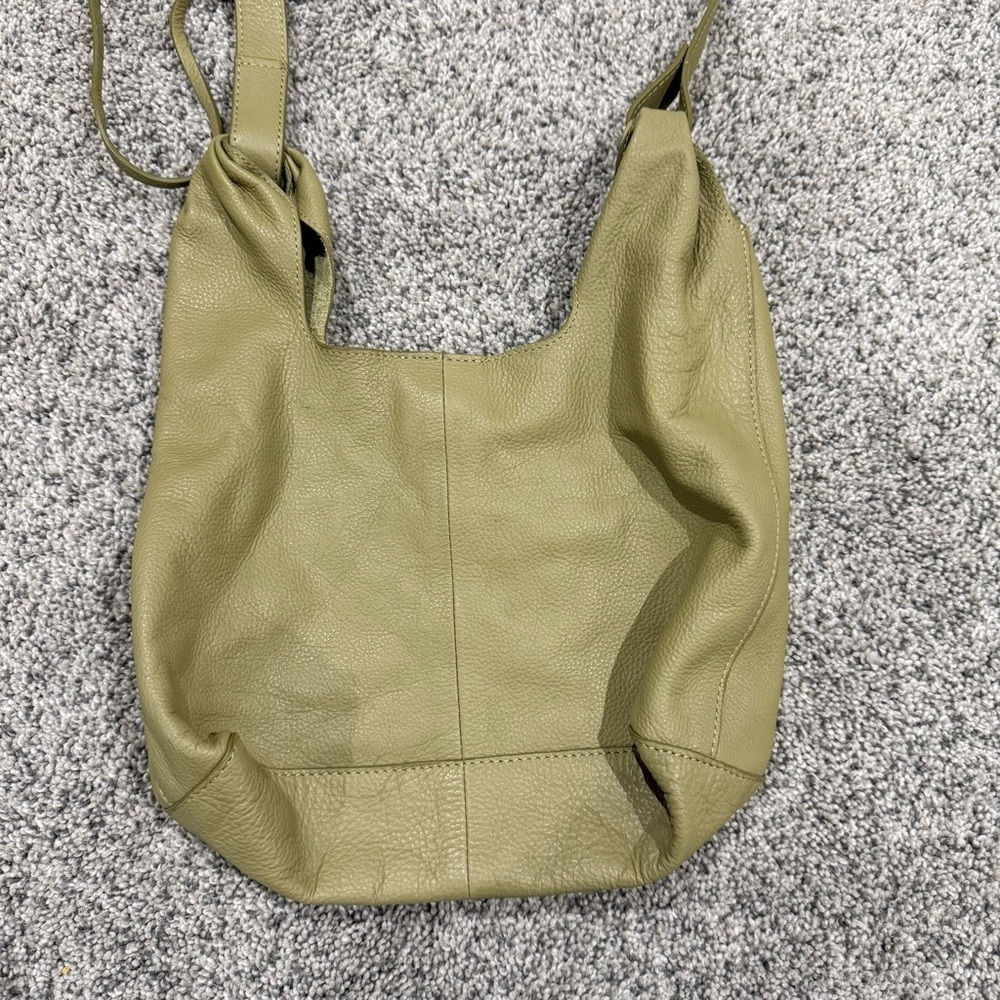 Lucky Brand Sage Green Genuine Leather Magnetic Closure Crossbody W/ Coin Bag - Picture 3 of 12